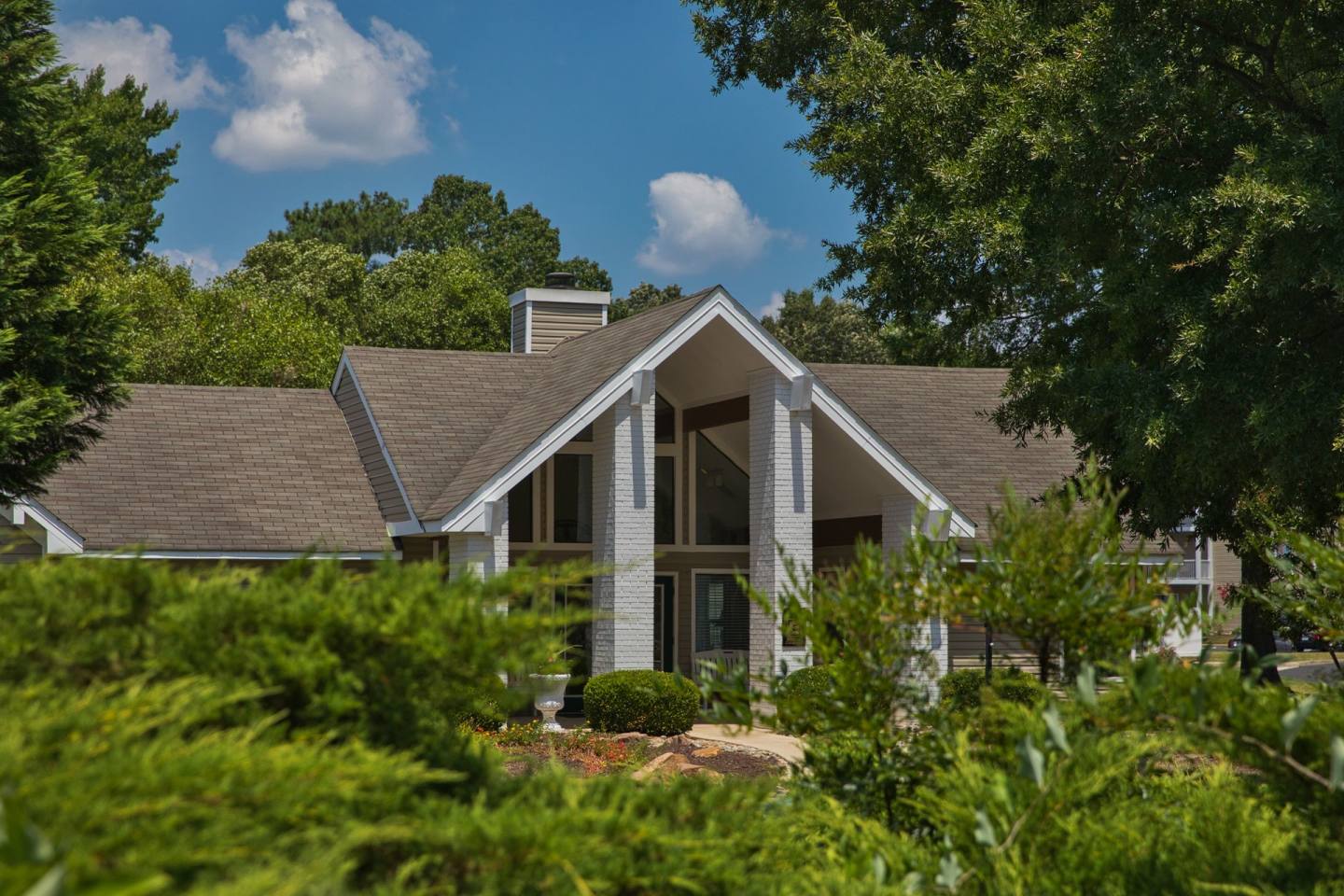 Hunter's Mill Apartments Image 12