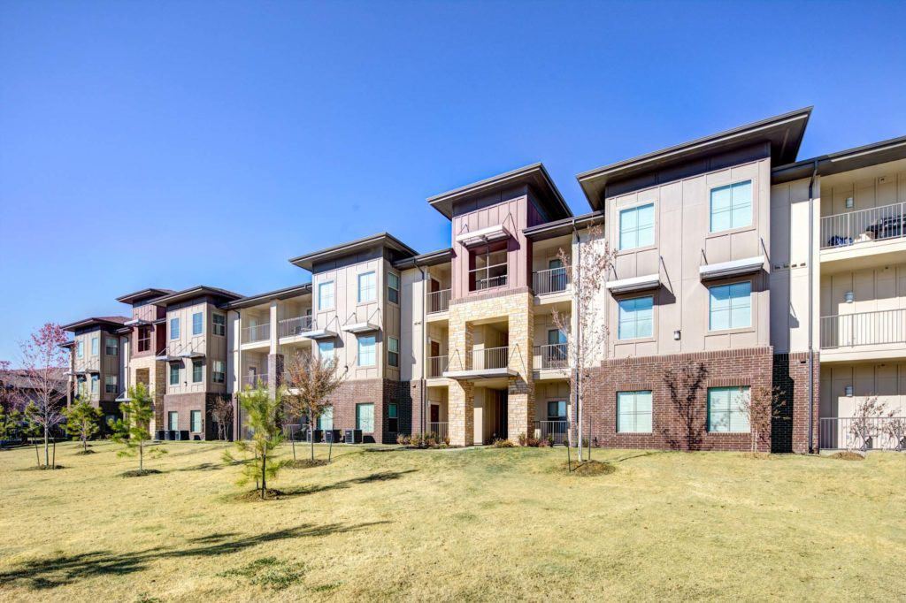 98 Apartments Image 24