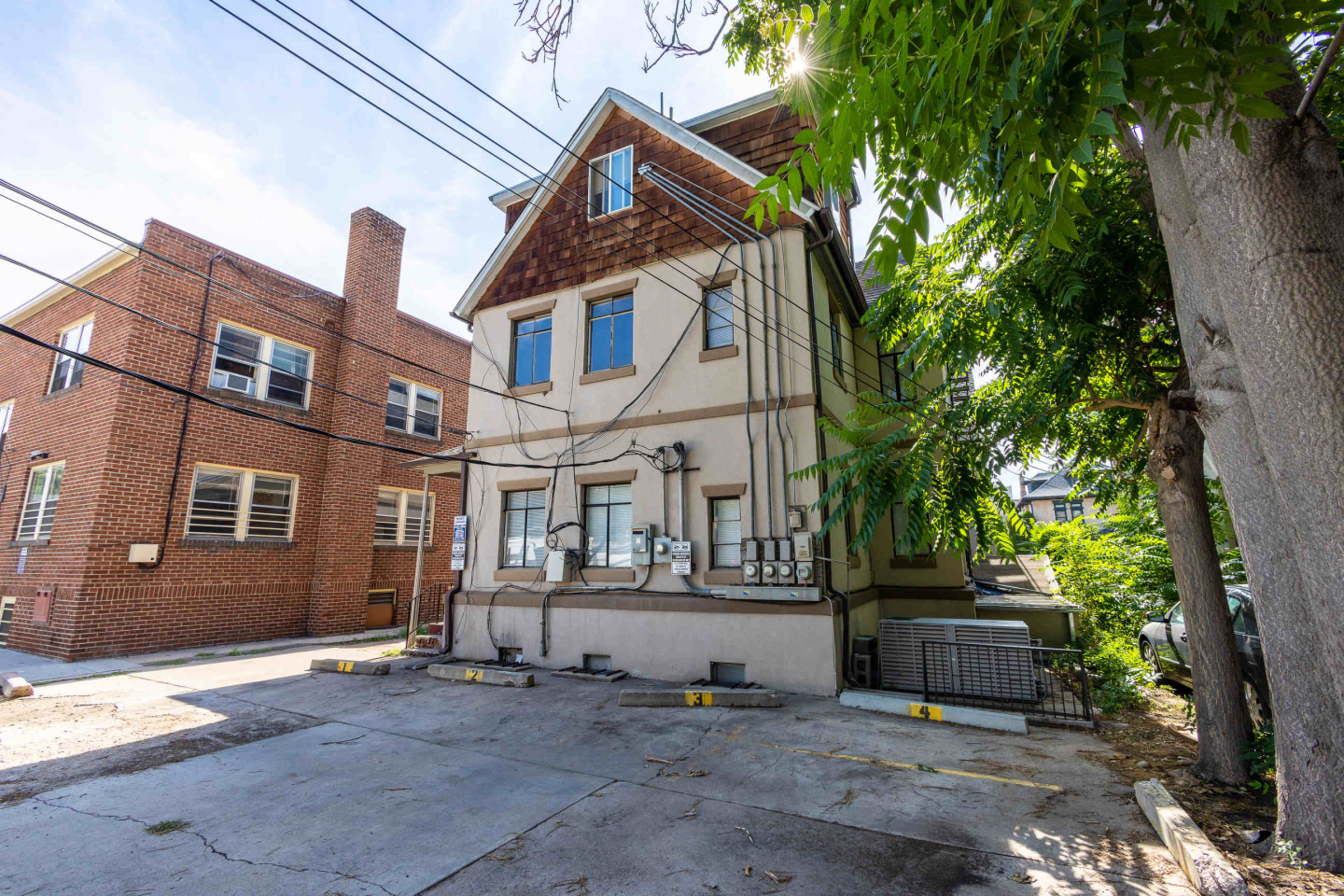 1030 Washington Image 16
