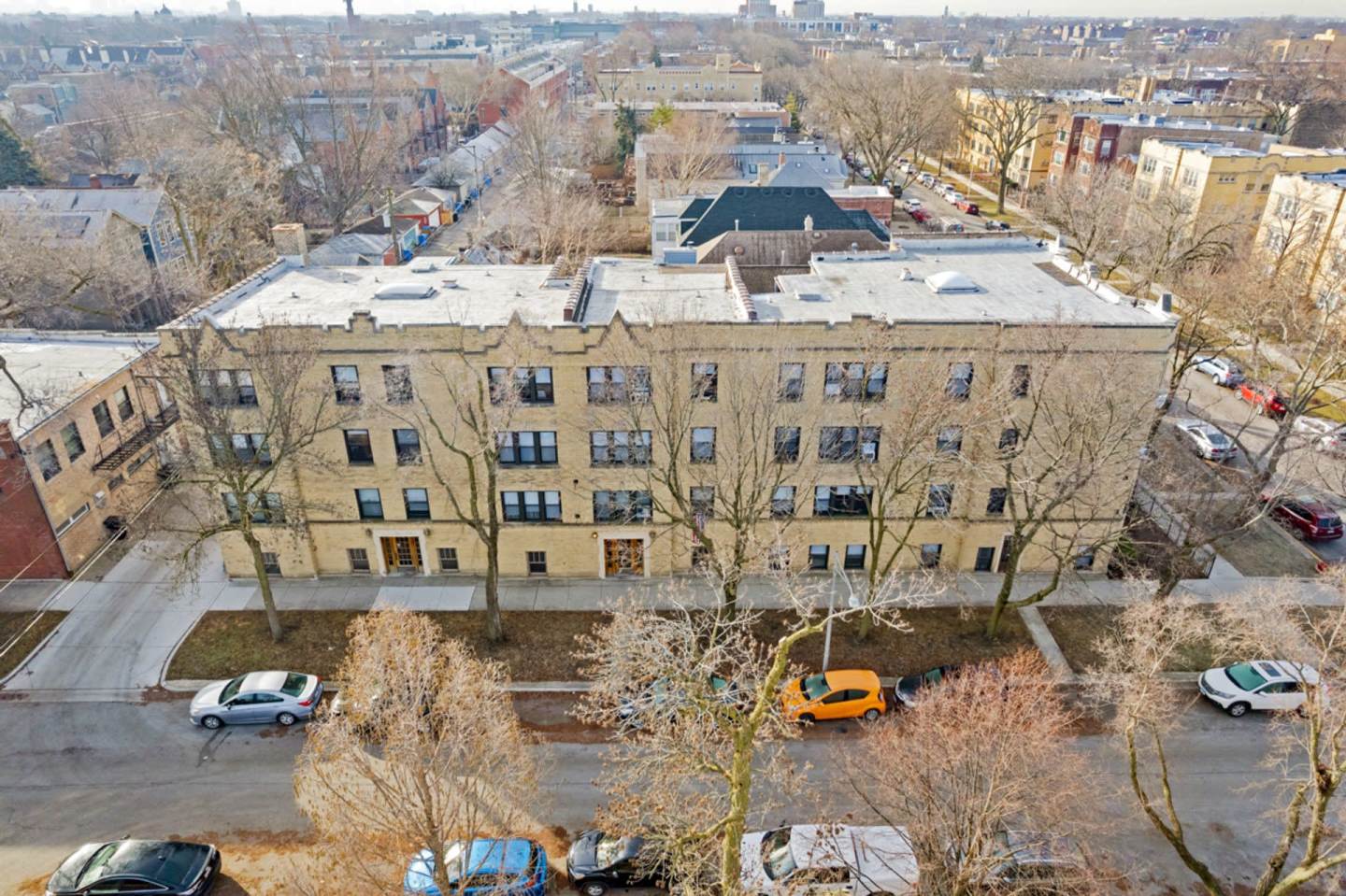 5073 N Wolcott Ave Image 2