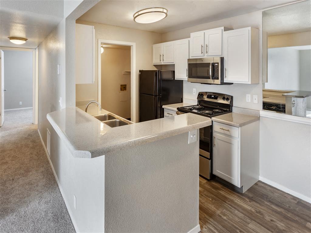 James Pointe Apartments Image 30