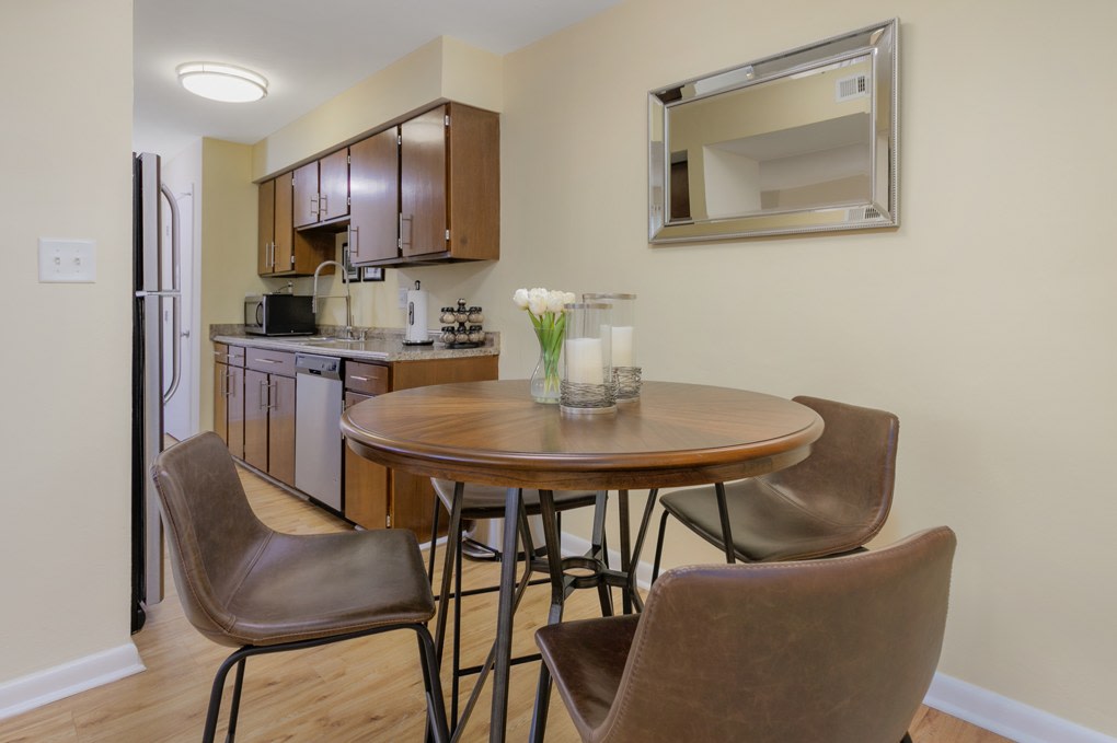 West Pointe Apartments Image 13