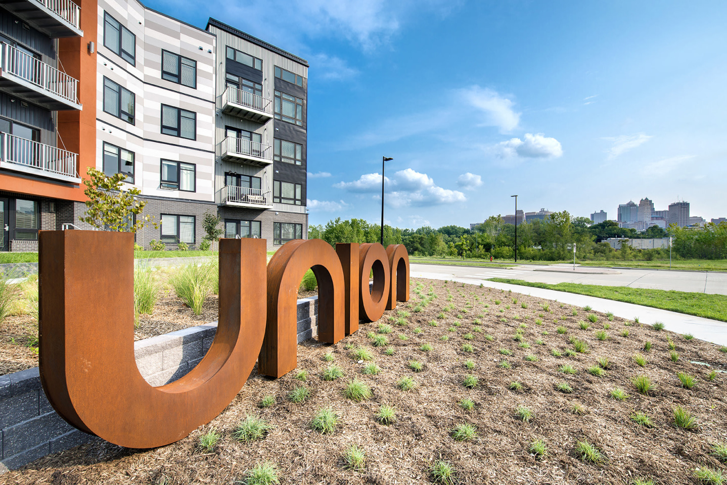 Union Berkley Riverfront Image 1