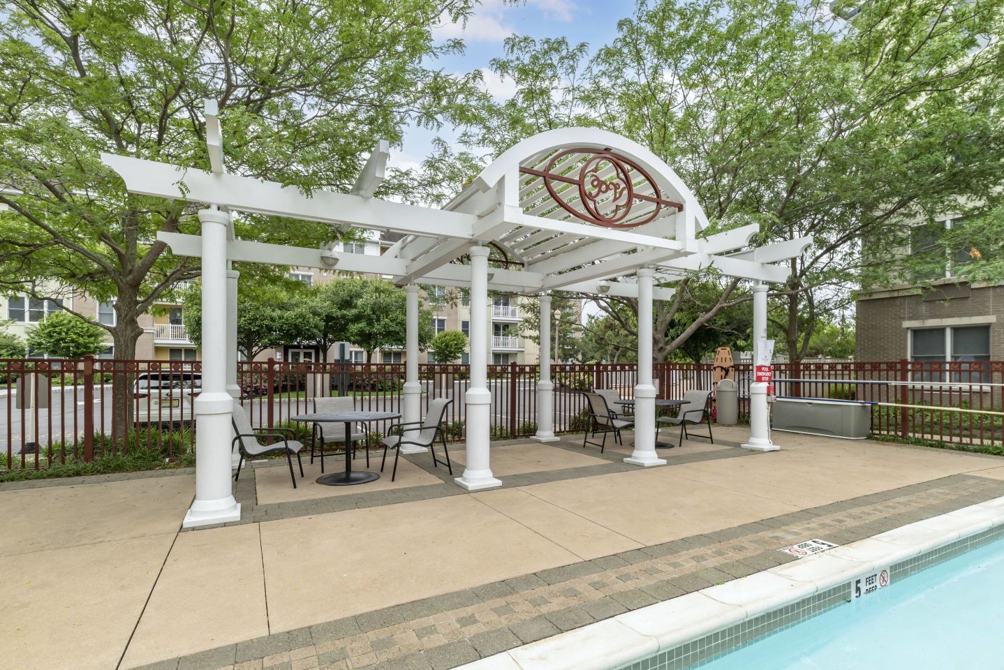 Pier Village Image 14