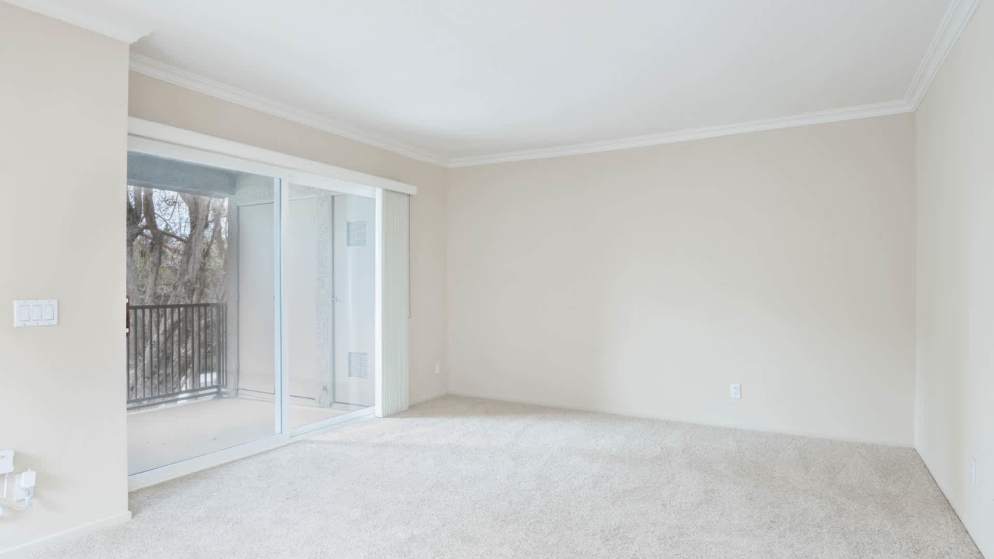 The Village at Del Mar Heights Image 7