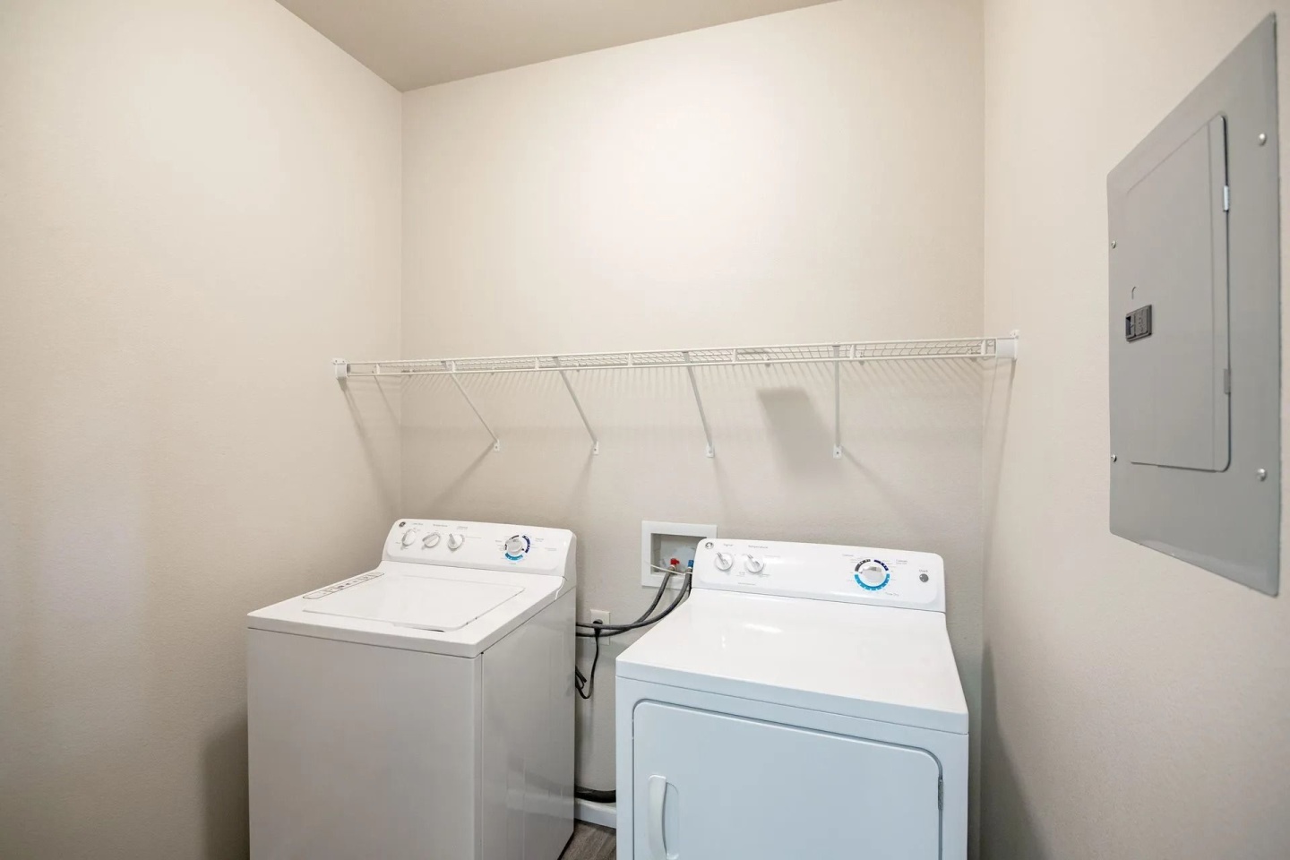 West Creek Crossing Apartments Image 11