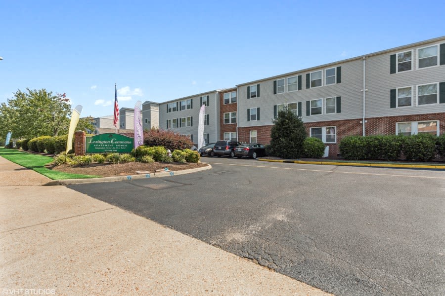 Lexington Commons - Senior Housing Image 49