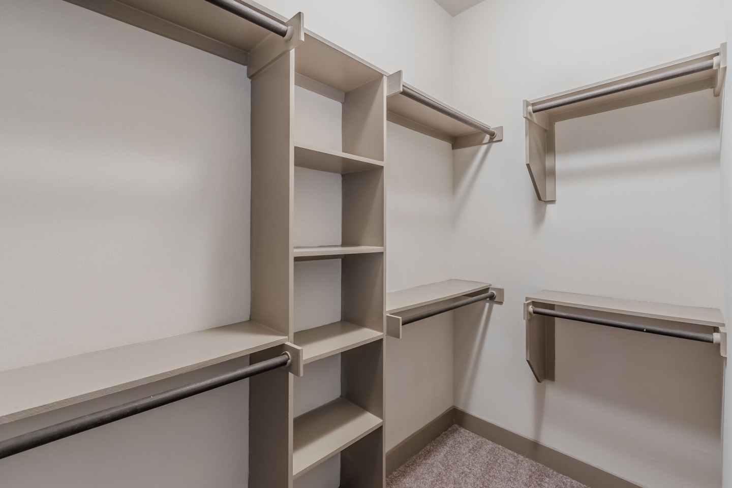 Anthem Cityline Image 26
