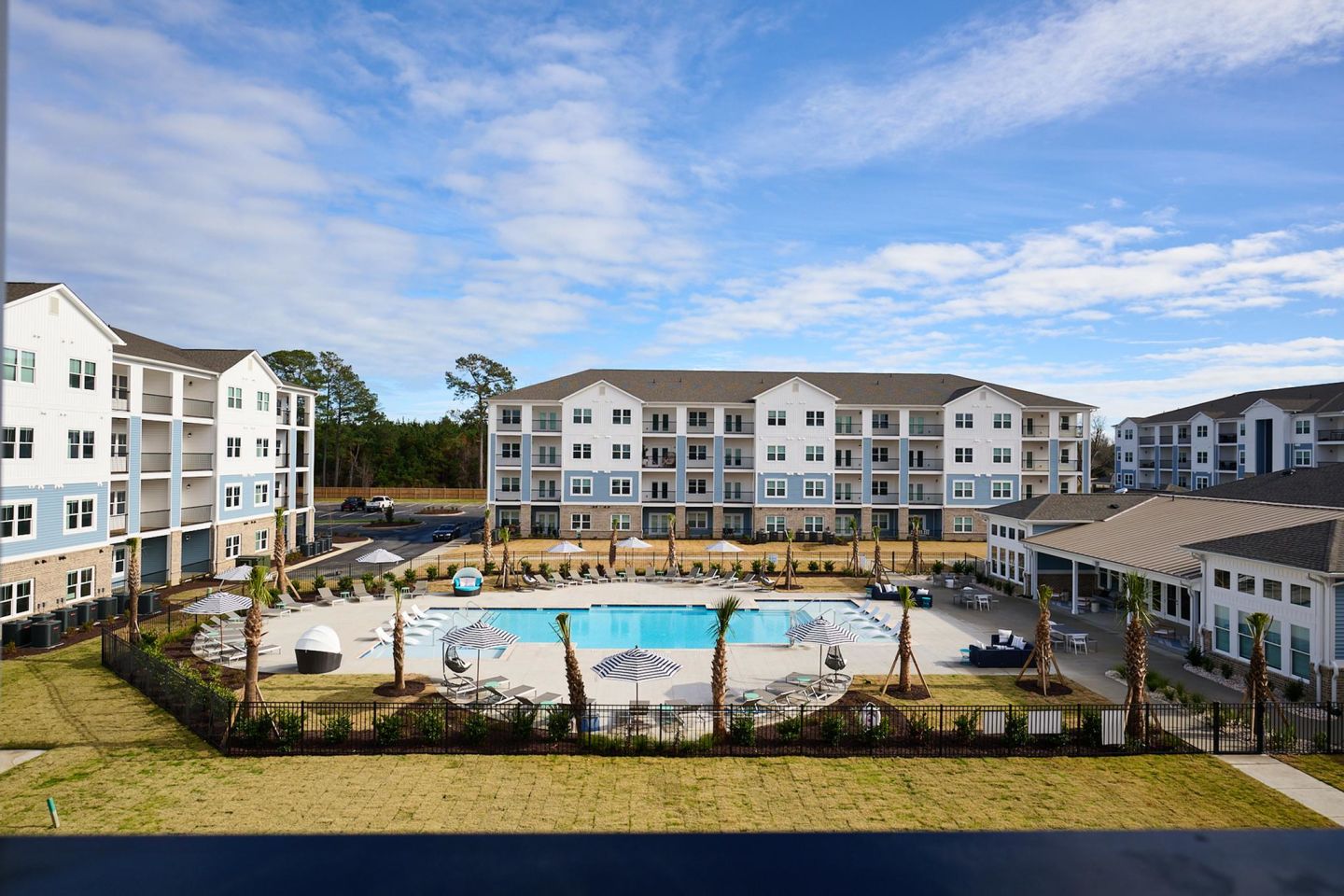 Encore Luxury Residences Image 3