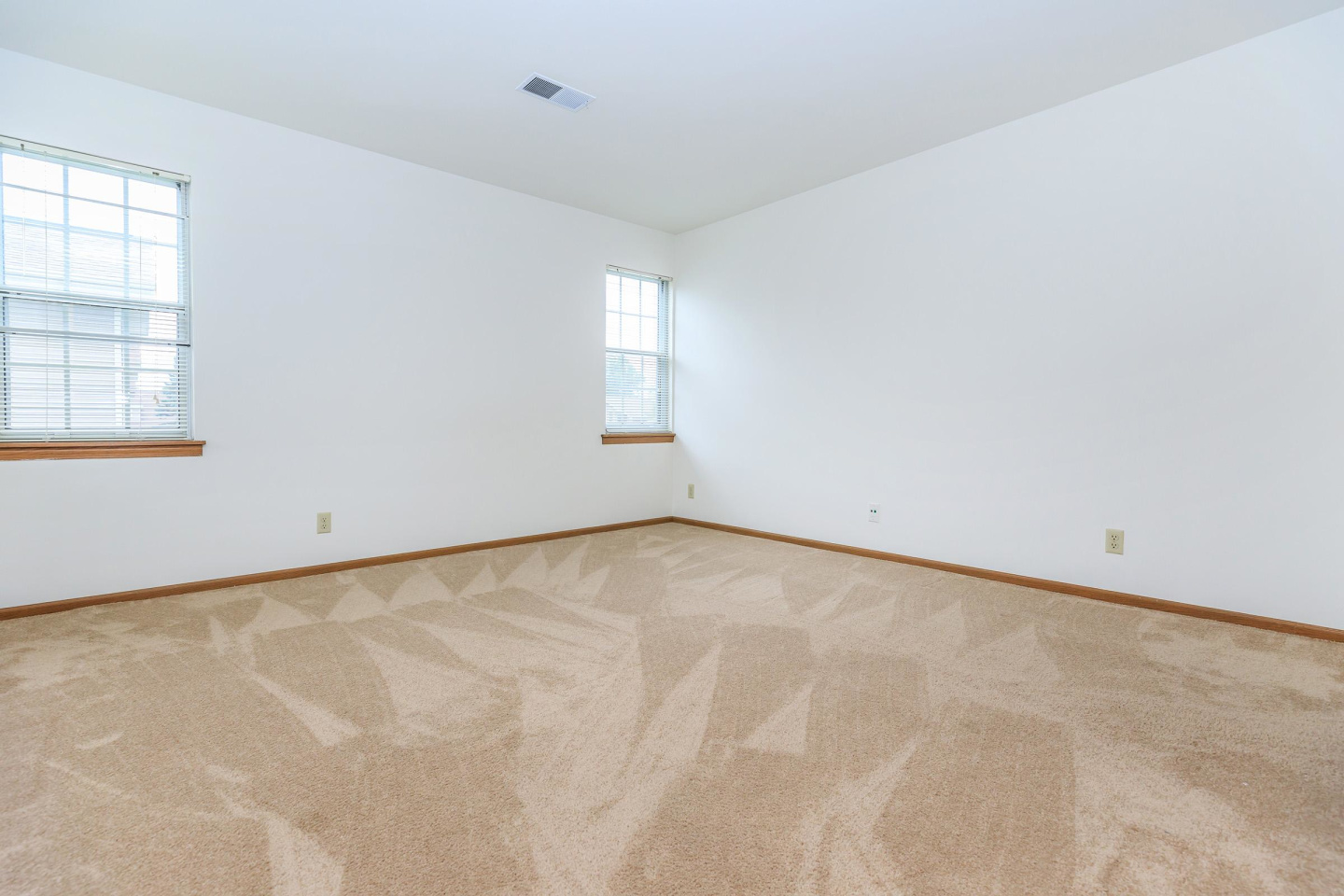 Plum Tree Apartments Image 63
