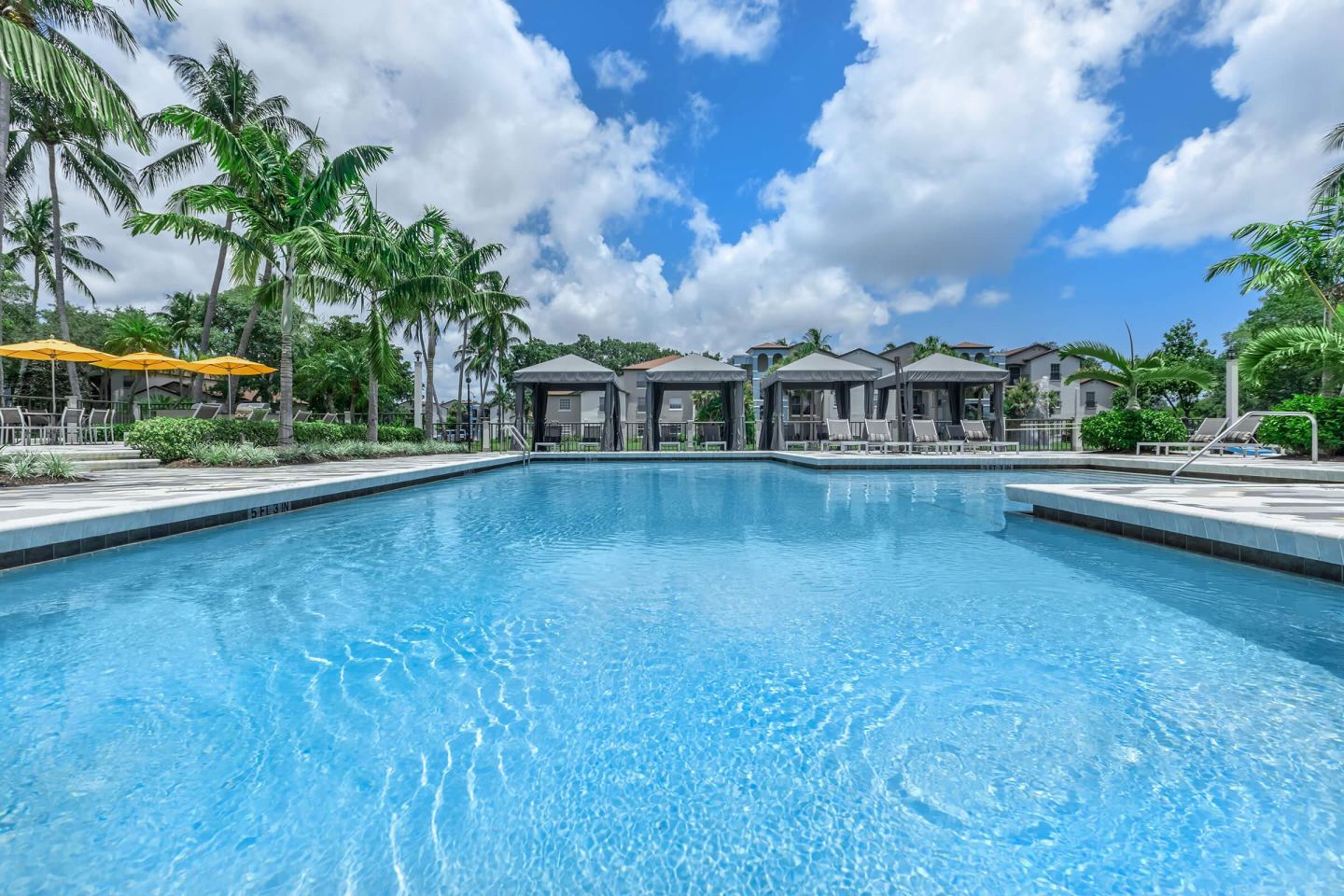 Latitude Pointe Image 26