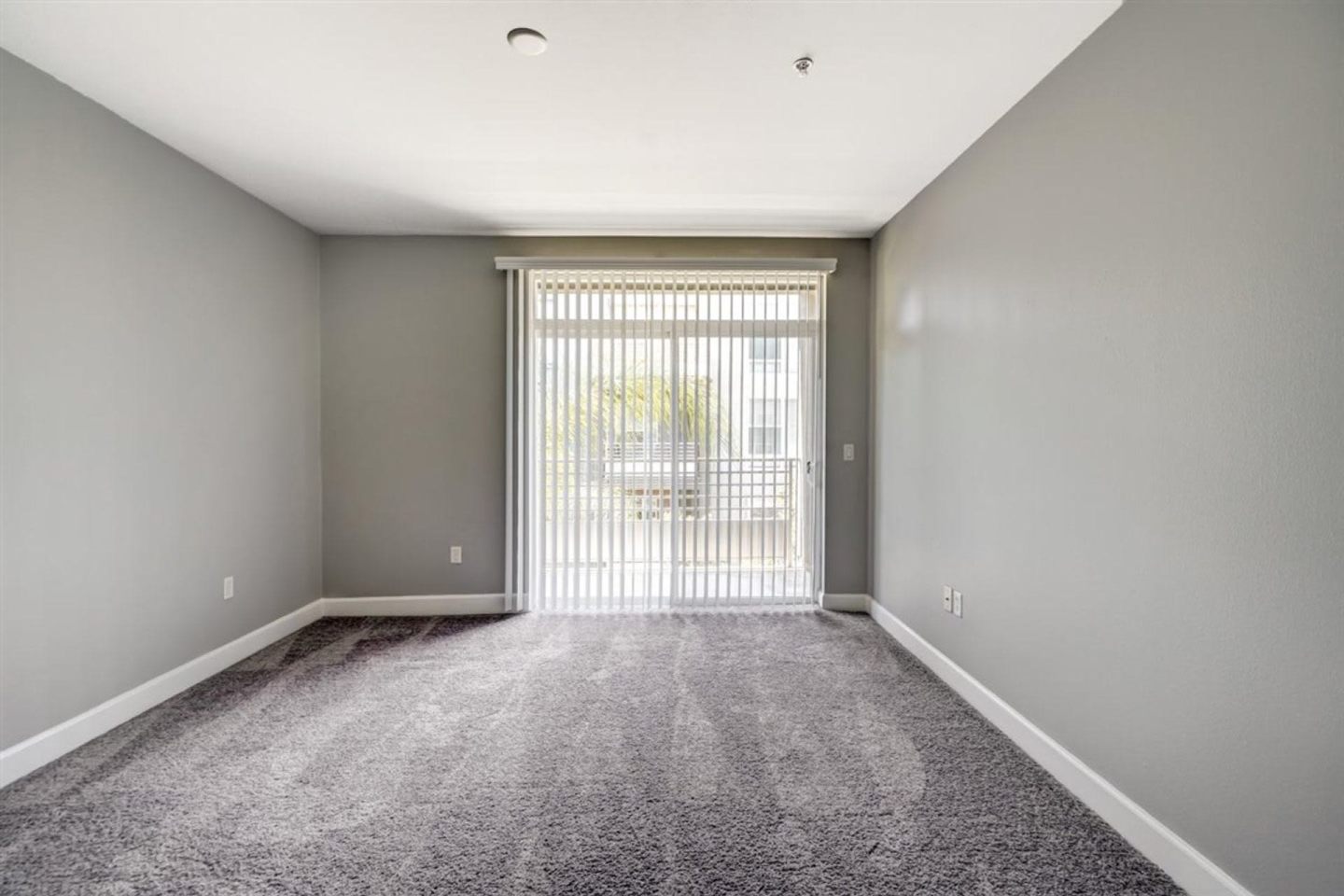 Stadium House Apartments Image 80