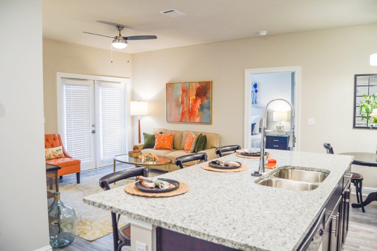 Silver Oaks Image 15