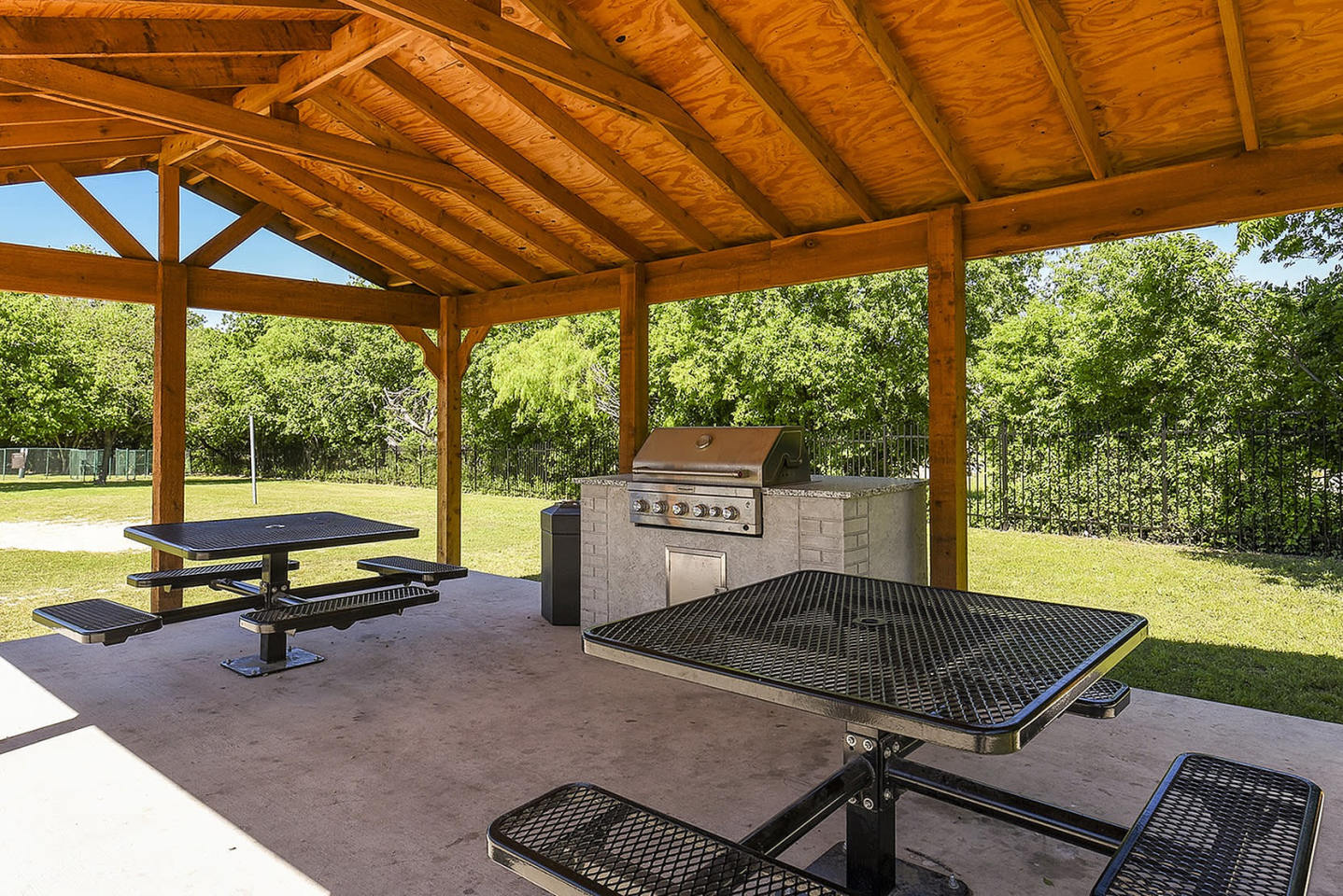 Riverstone Apartments Image 10