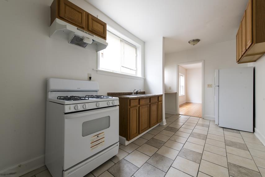 7722 S Kingston Image 3