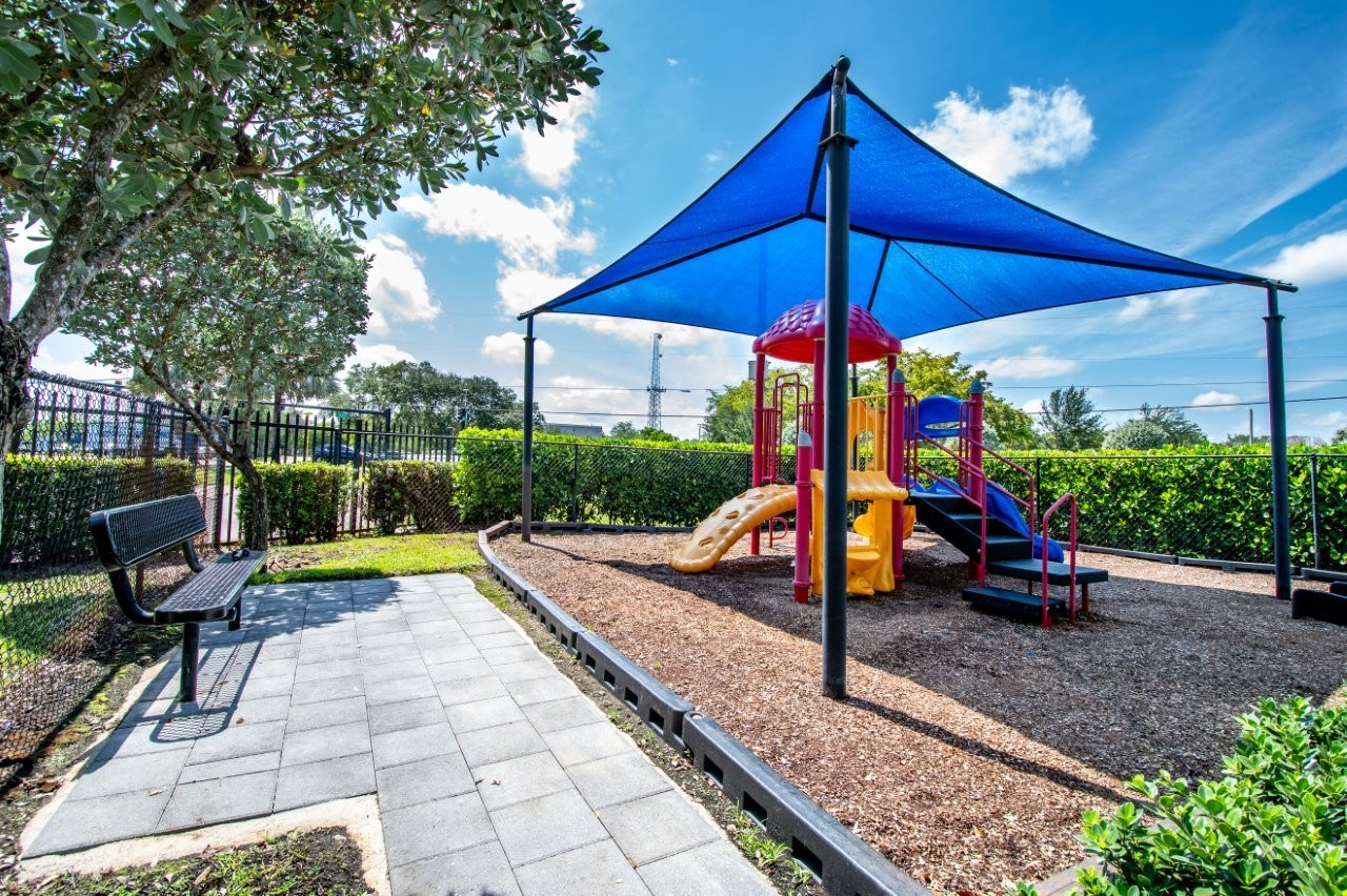 Legacy at Davie Image 17