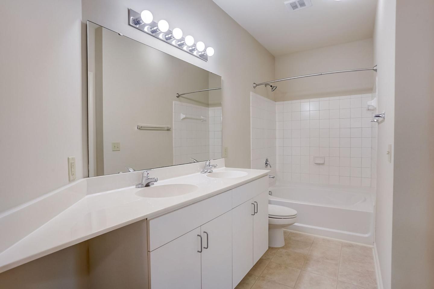 Providence Park Apartments Image 25