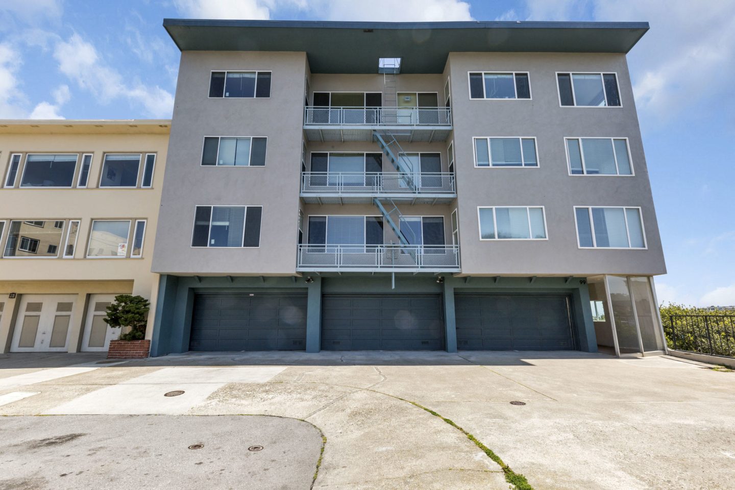 99 LUPINE Apartments Image 5