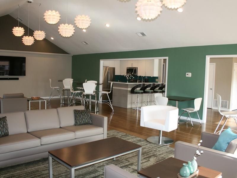 Pinegate Apartments Image 5