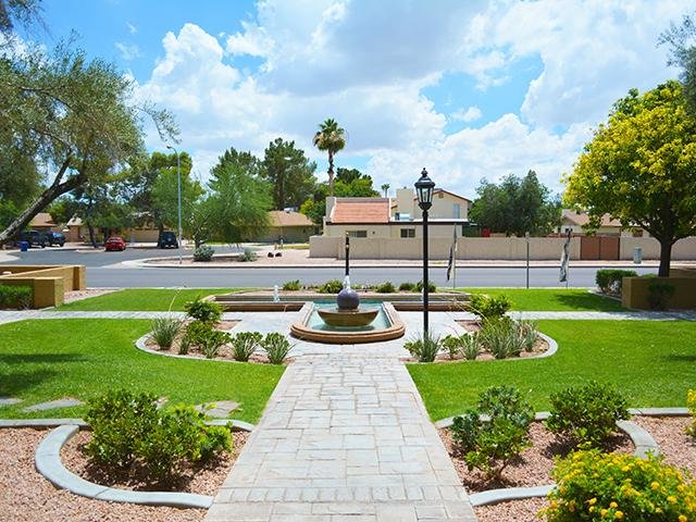Garden Place Image 20