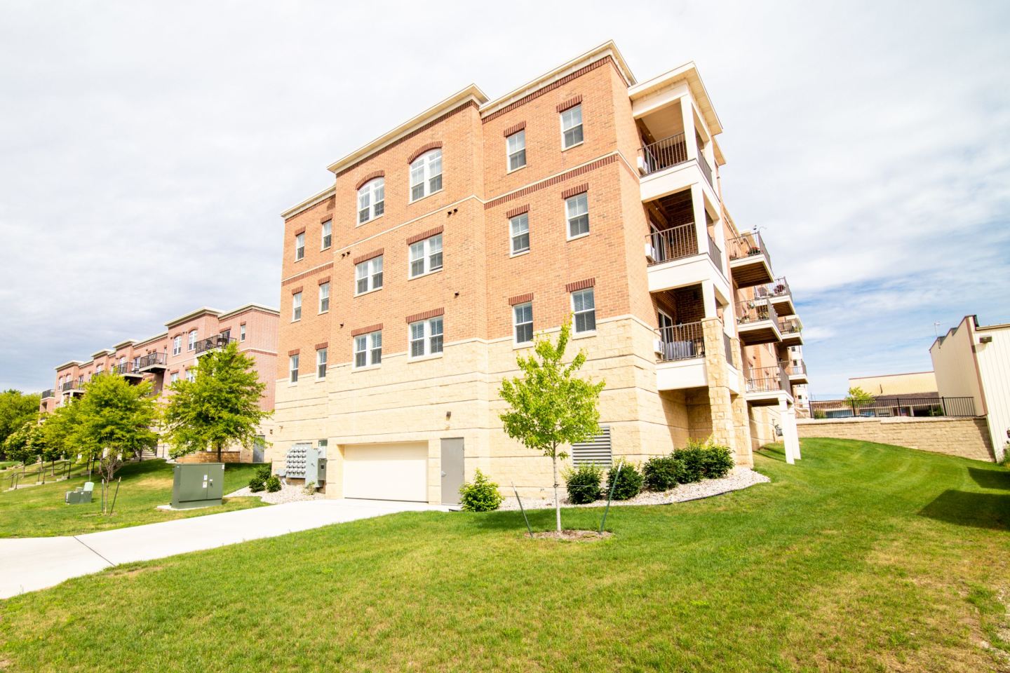 Uptown Commons II - Senior Housing Image 13