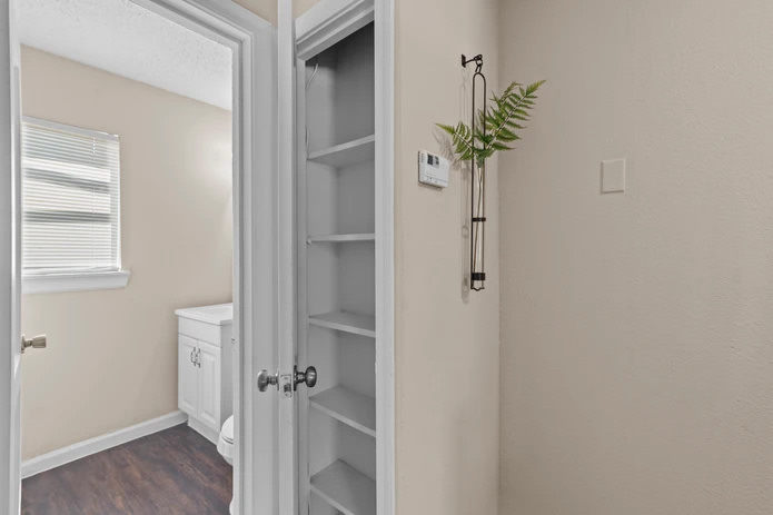 Townhomes at South Highlands Image 9
