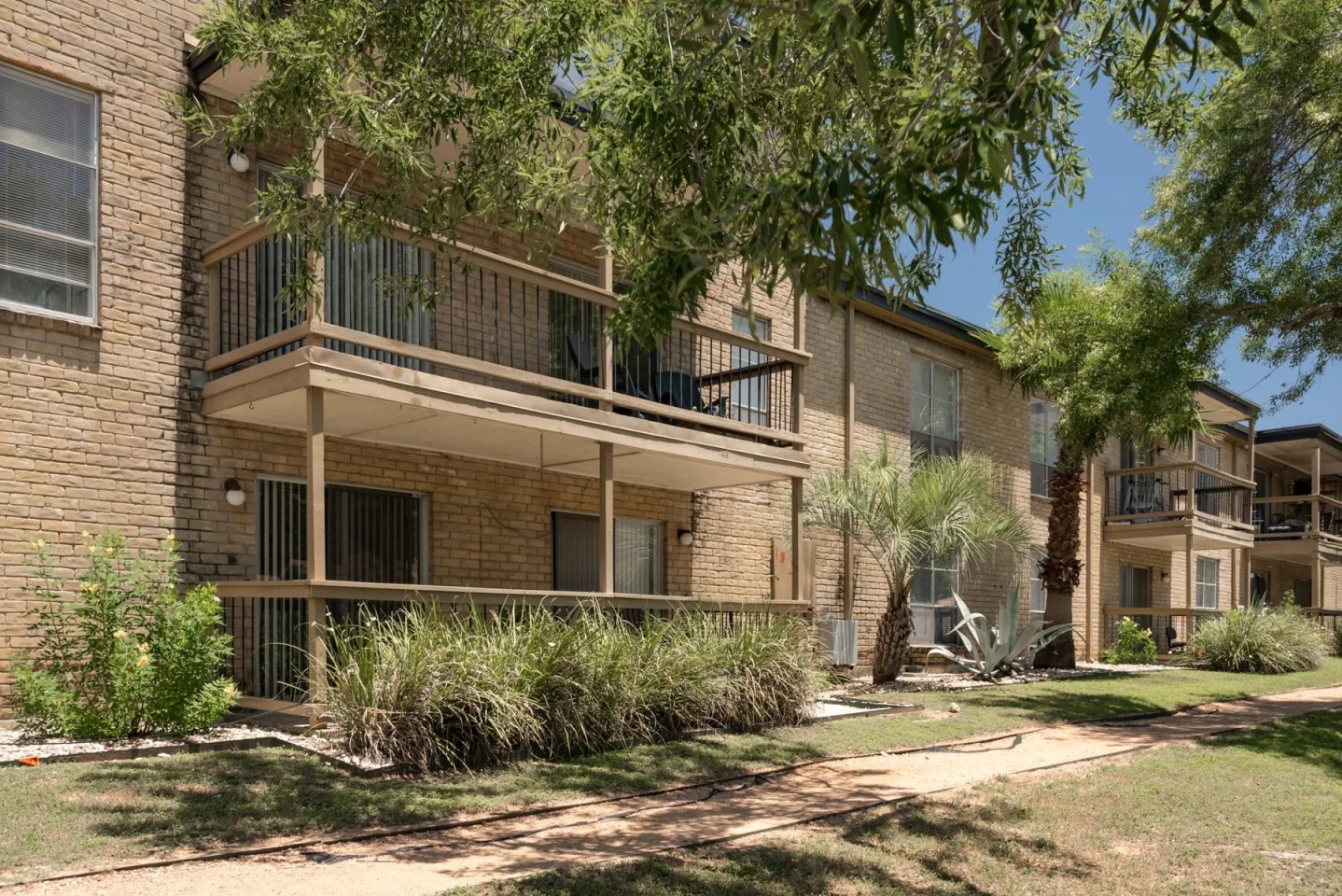 Oak Park Image 13