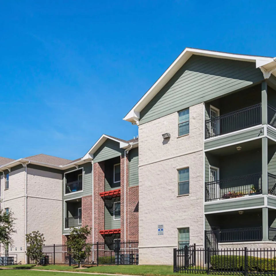 Oak Timbers Senior Housing Image 10