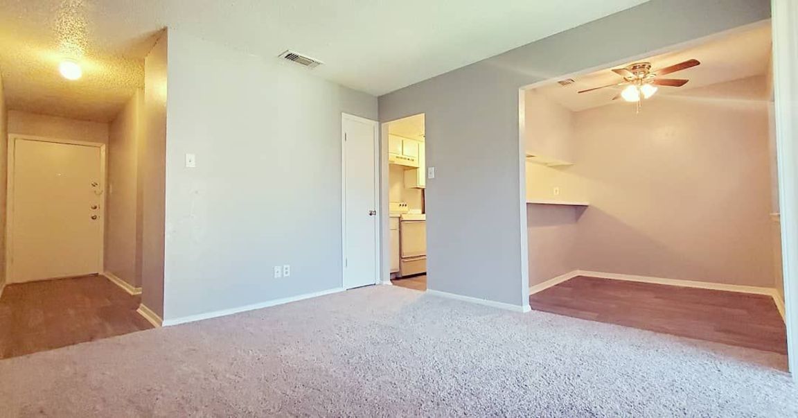 Liberty Ridge Apartments Image 1