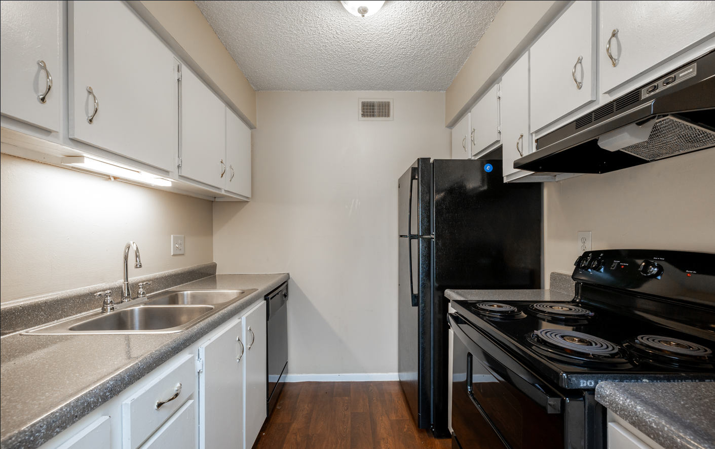 Emerald Hills Apartments Image 24