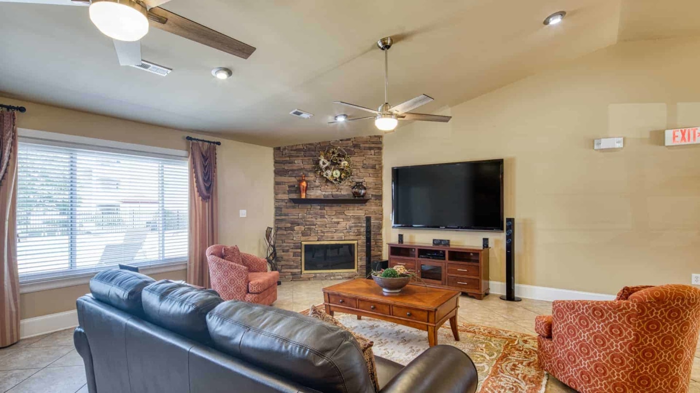 Sherwood Apartment Homes Image 13