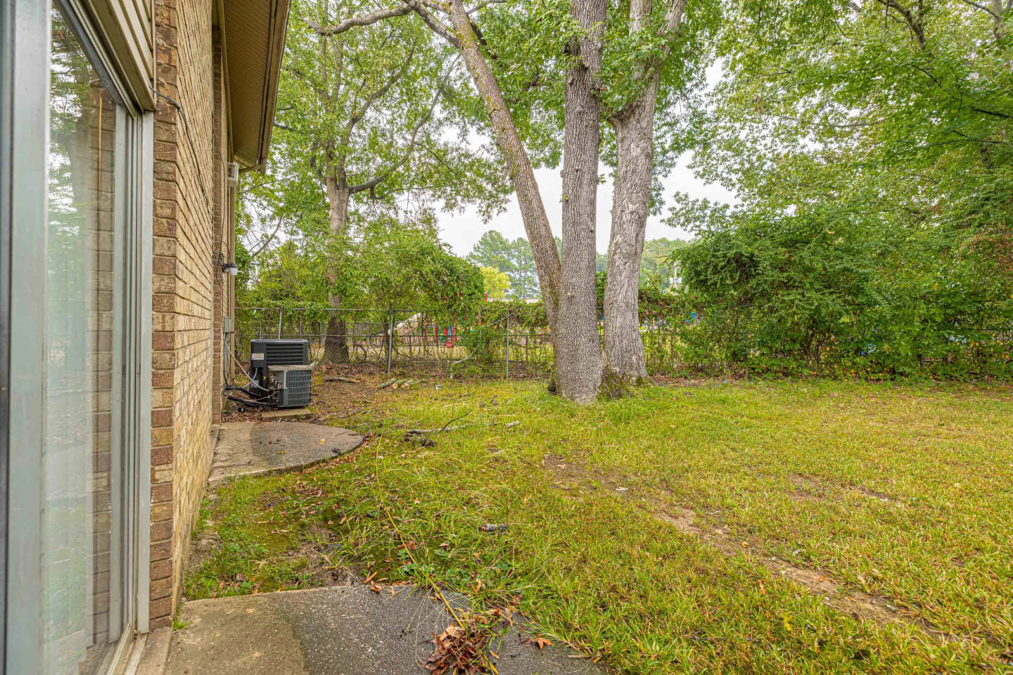 Luxe 30 Apartments Image 18