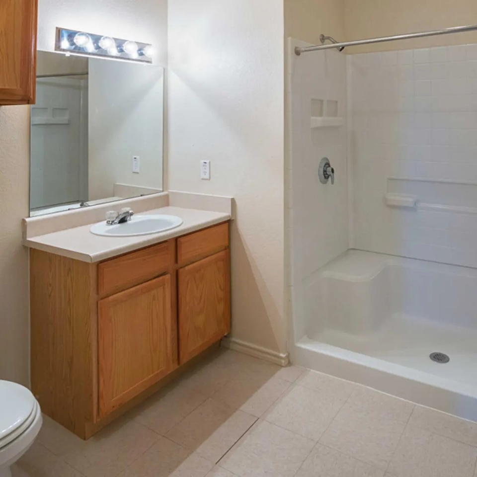 Oak Timbers Senior Housing Image 34