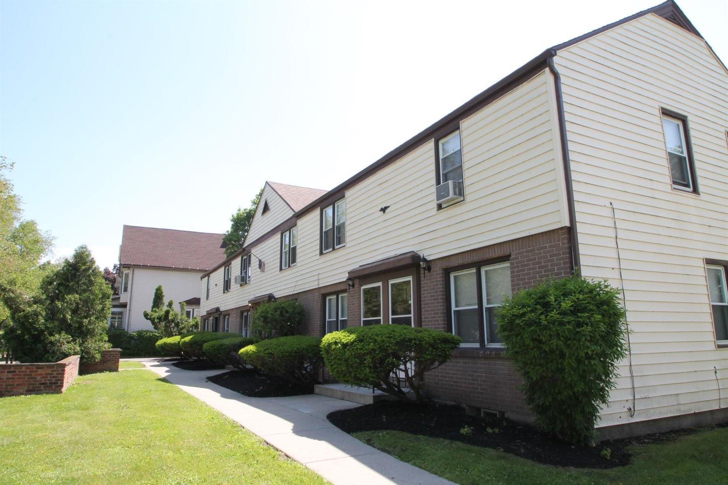 844 Richmond Ave Image 21