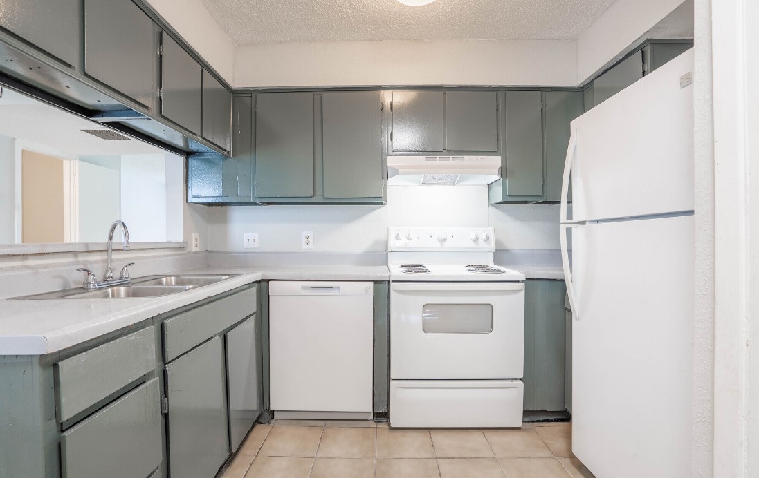 Avalon Village Townhomes Image 33