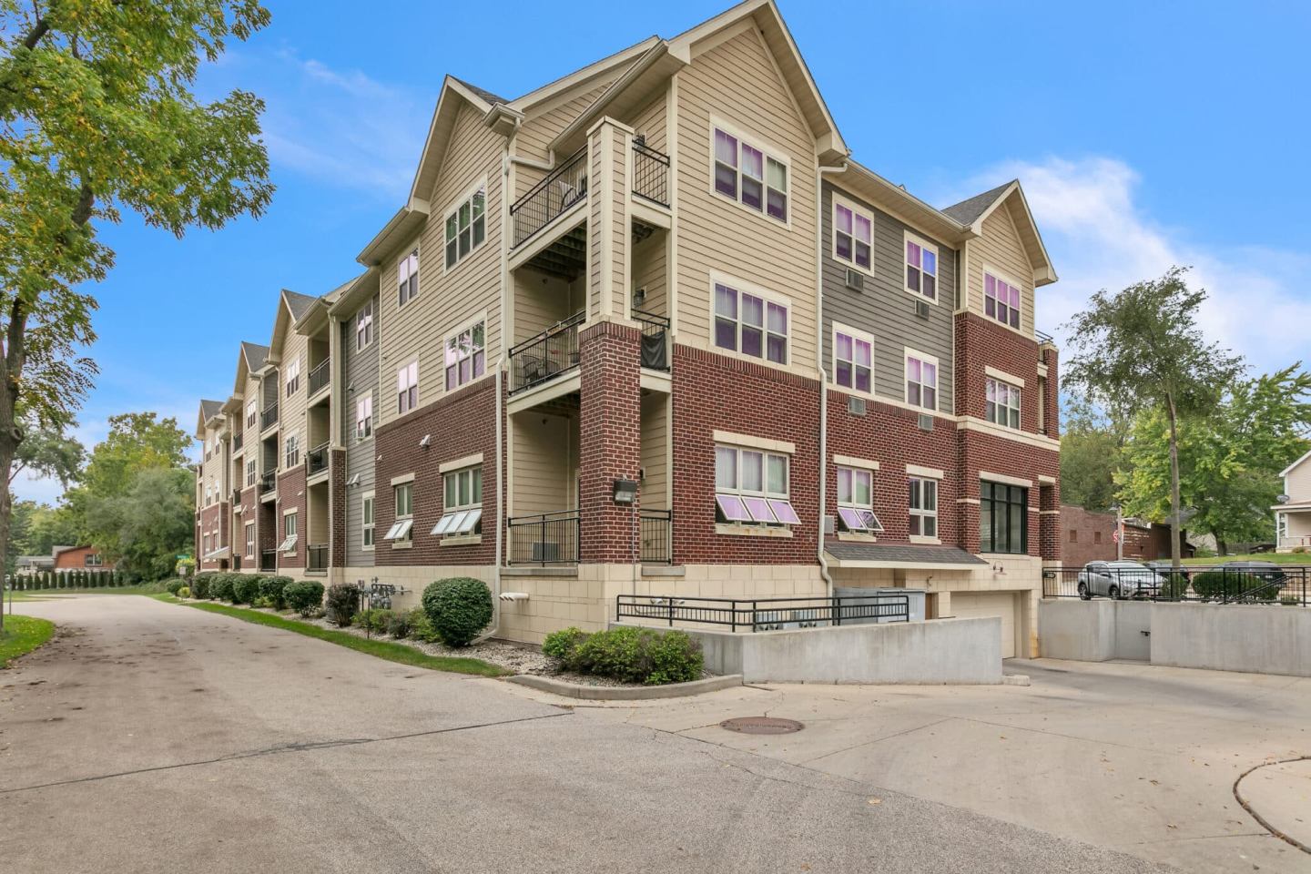 Residences on Main - Senior Housing Image 19