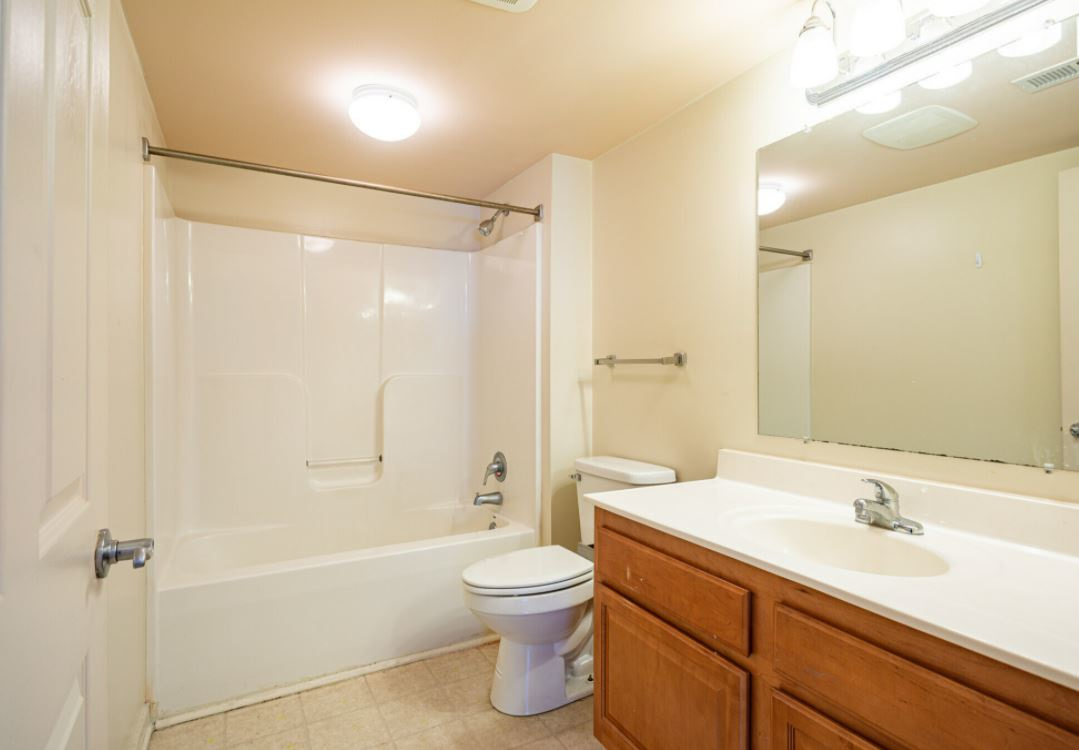 Carrollton Terrace - Student Housing Image 9