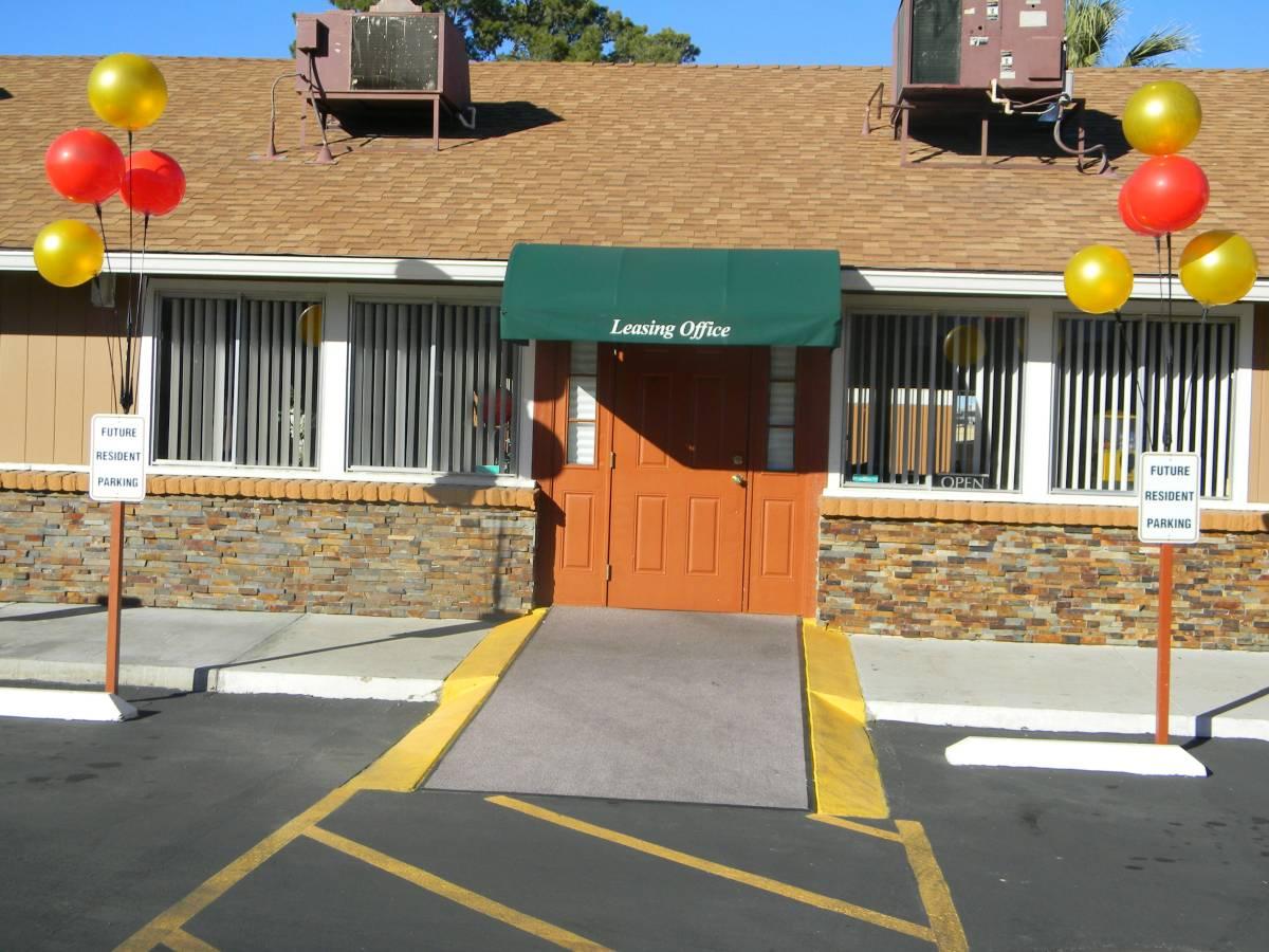 Tropicana Village Image 12