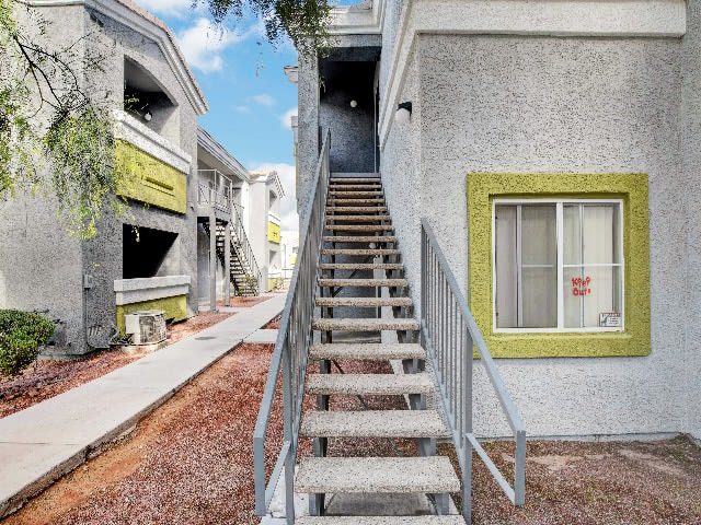 Tierra Villas at Lone Mountain Image 23