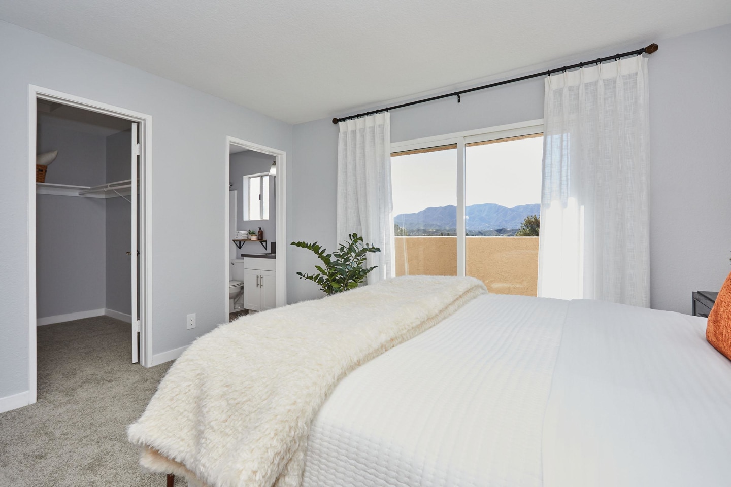 Sand Canyon Villas And Townhomes Image 40