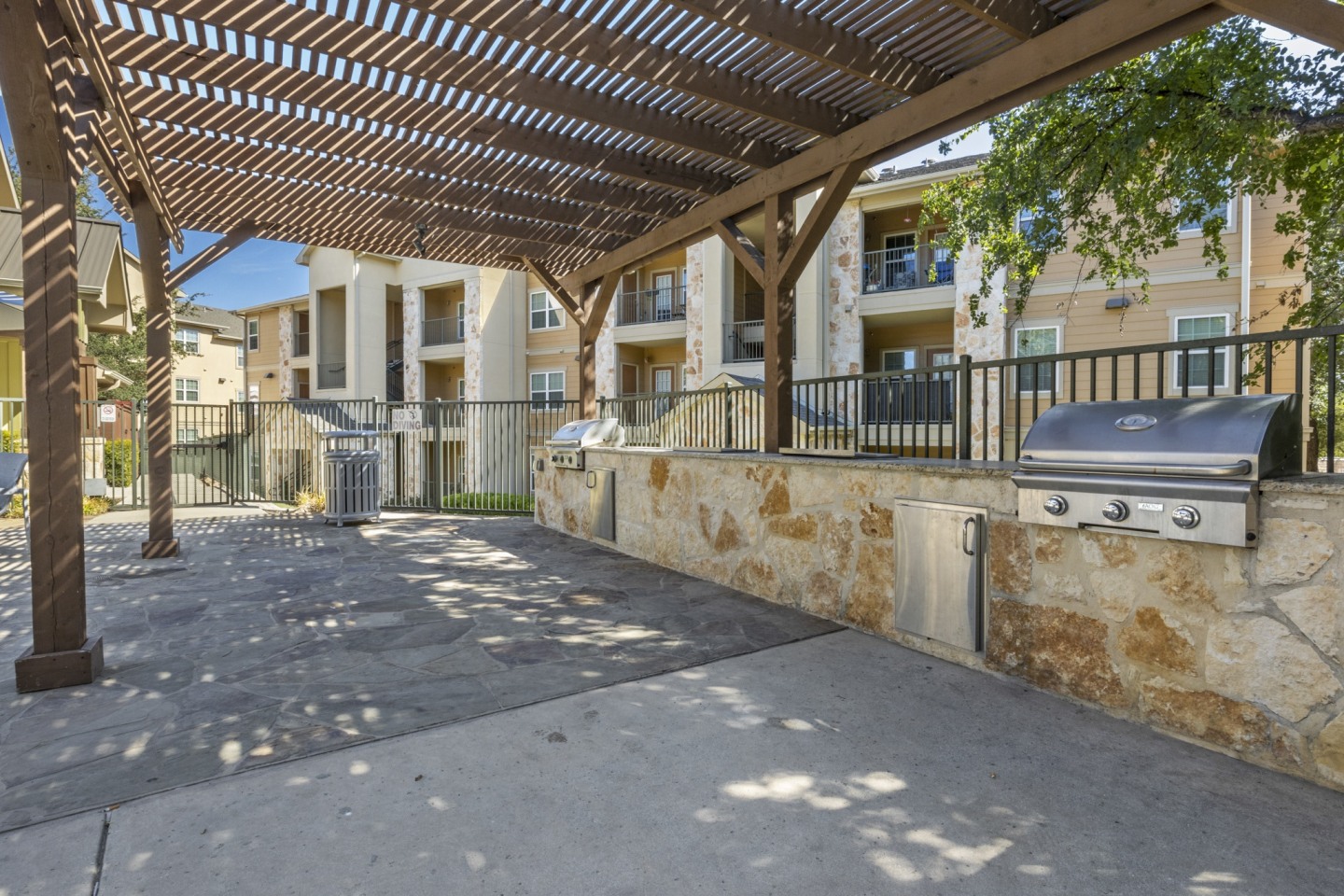 The Vista Image 18