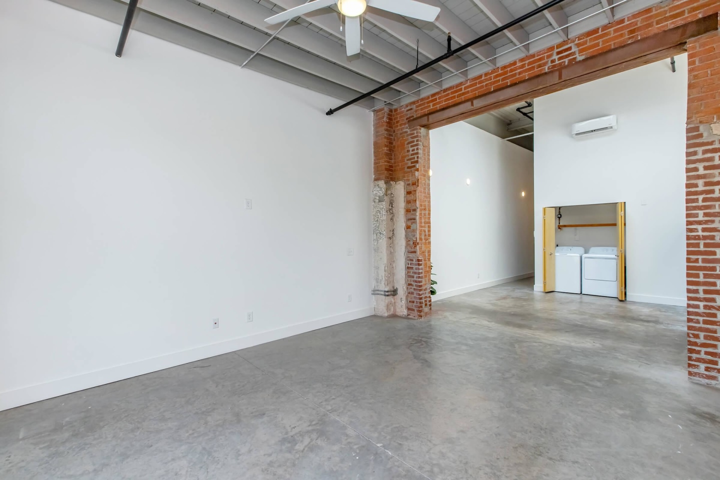 South Front Apartments Image 159