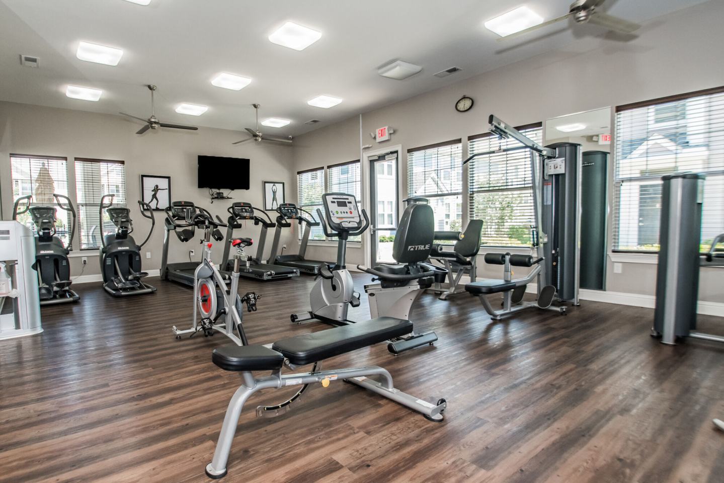 Otarre Pointe Apartment Homes Image 23