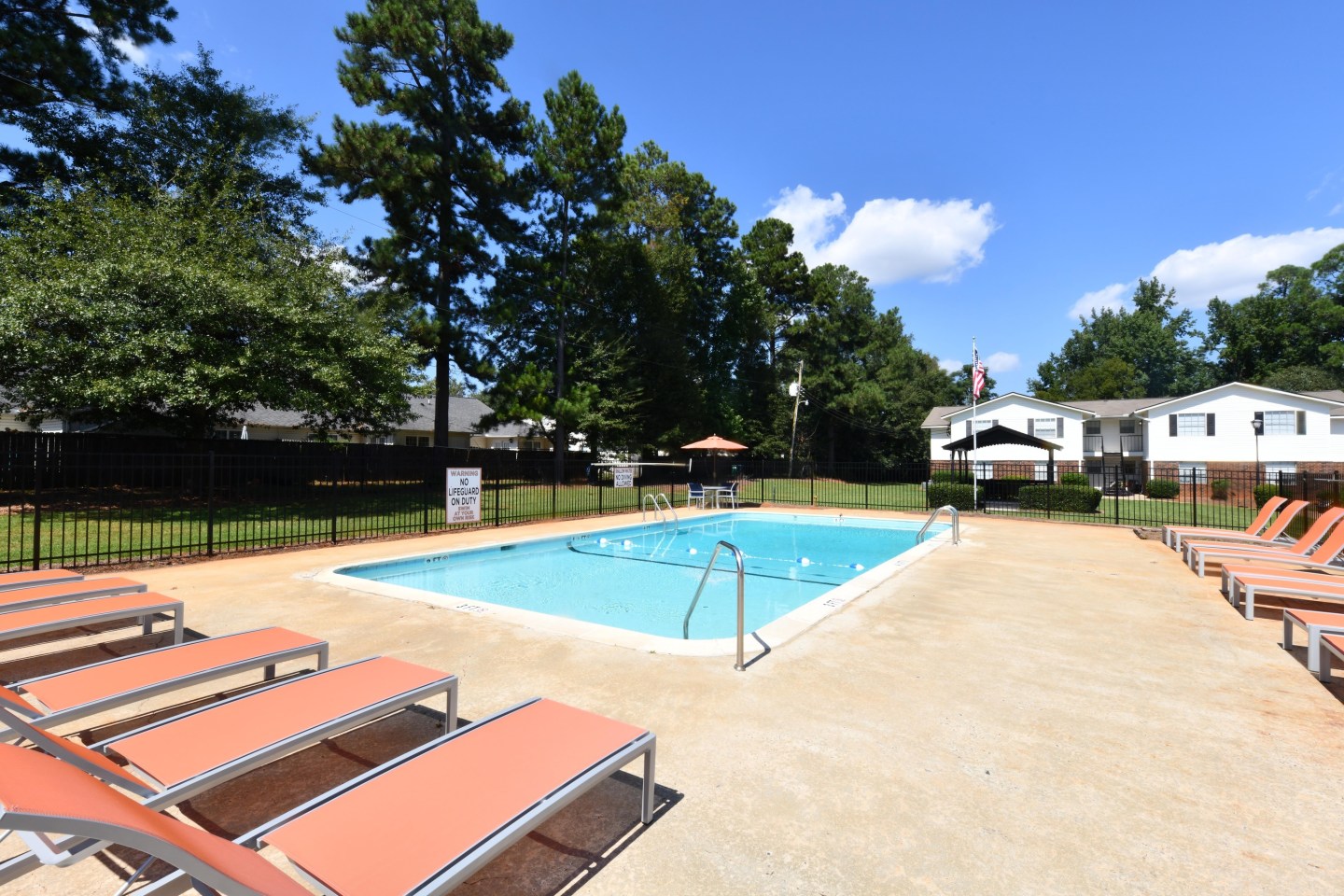 The Huntley Apartment Homes Image 25