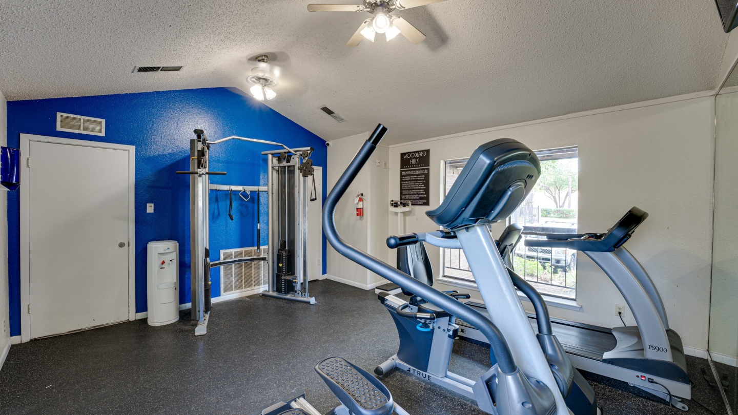 Woodland Hills Image 20