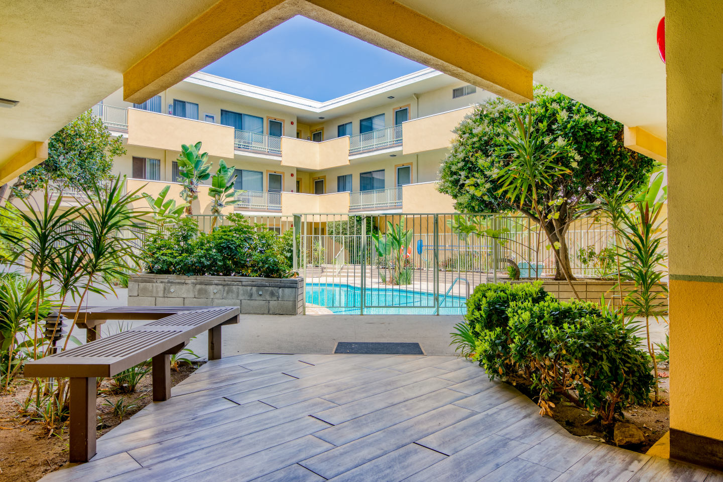 4519-4533 Los Feliz Boulevard Image 11
