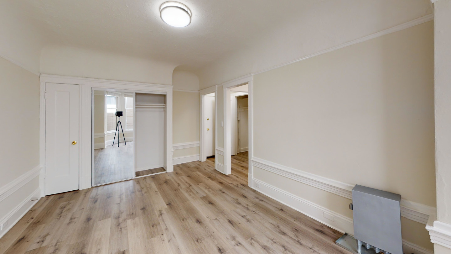 720 Jones Street Image 6