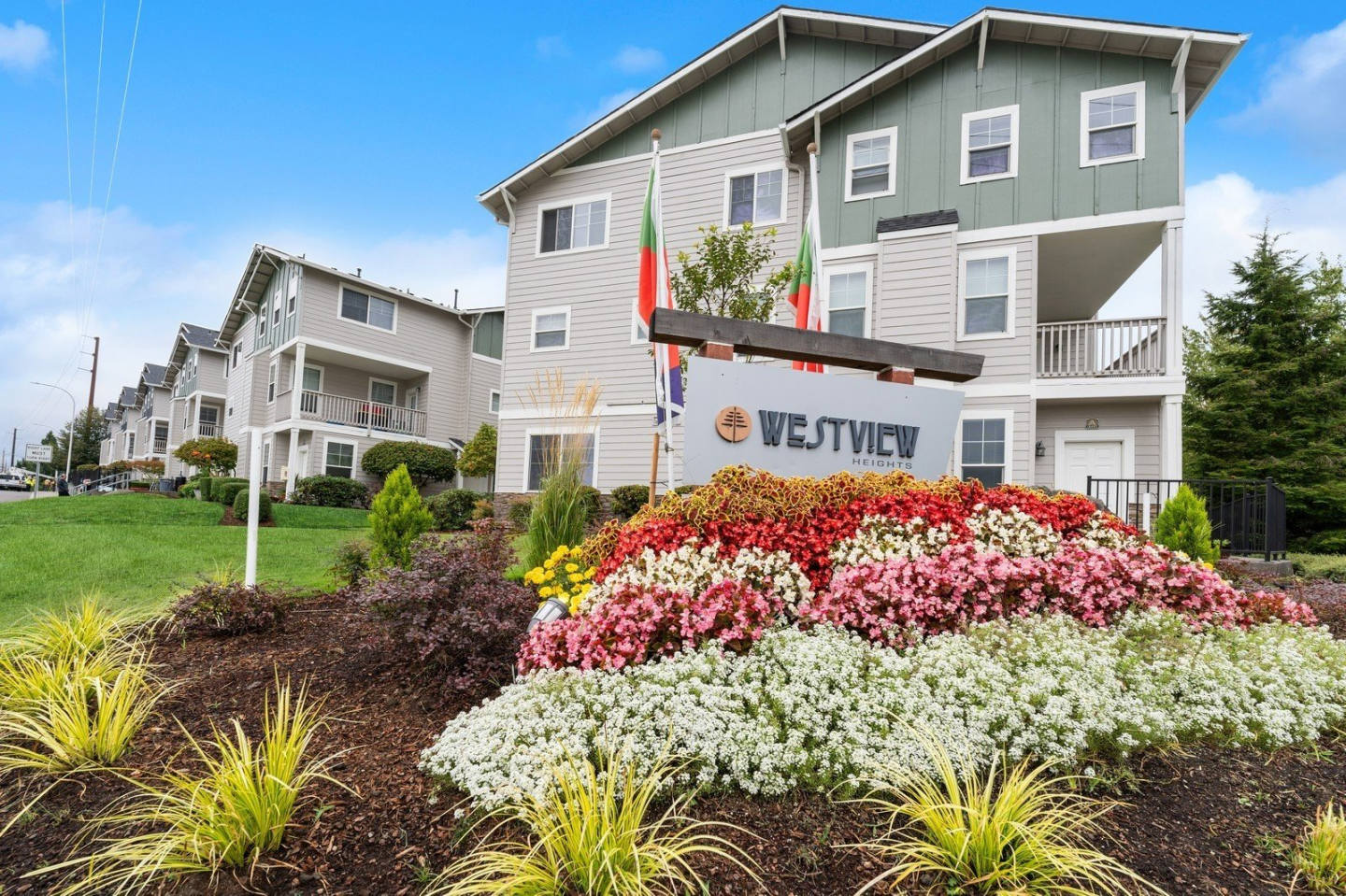 Westview Heights Image 15