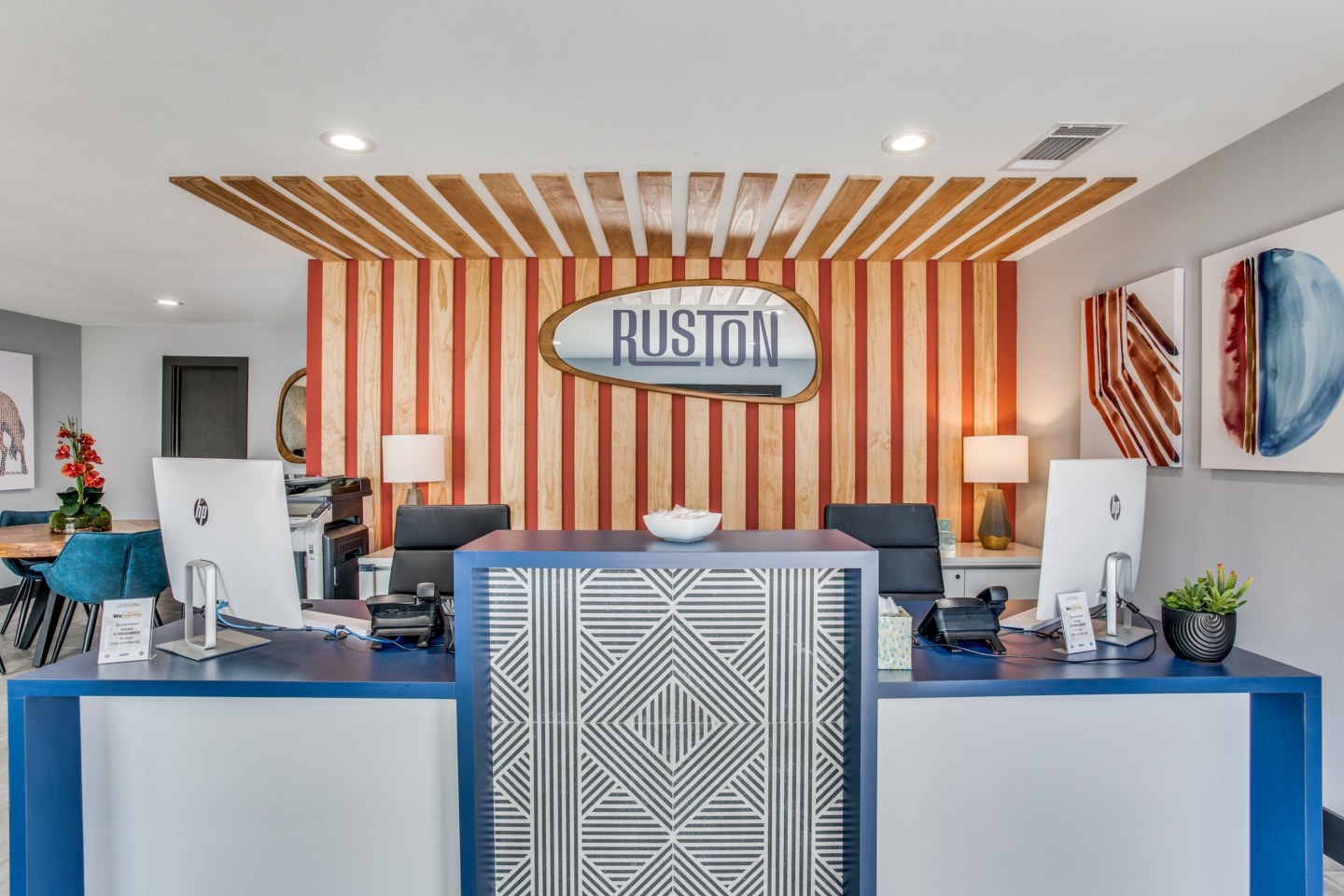 The Ruston Image 8