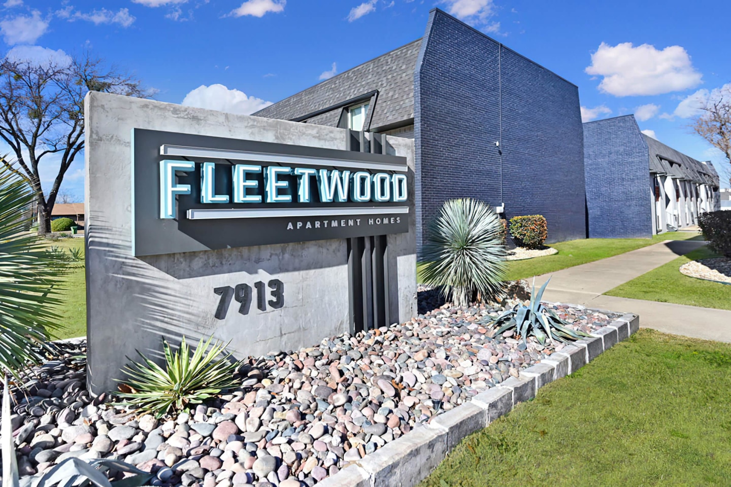 Fleetwood Apartment Homes Image 18